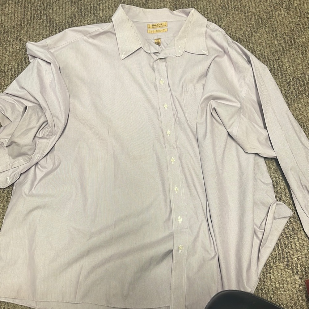 ROUNDTREE AND YORKE SHIRT